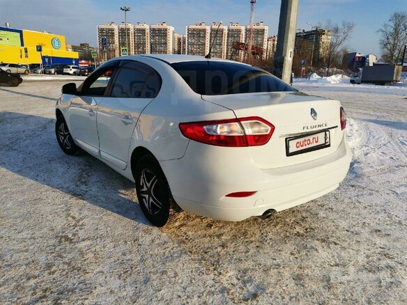2015 Renault Fluence I Рестайлинг, белый - вид 4