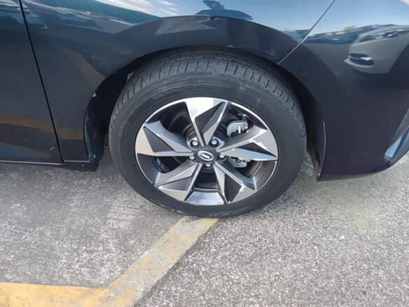 2022 GAC Trumpchi M6 Pro, чёрный - вид 8
