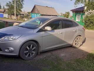 2012 Ford Focus III, серебристый, 860000 рублей, вид 3