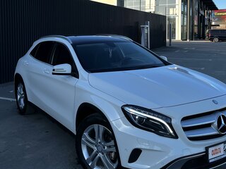 2015 Mercedes-Benz GLA 200 I (X156), белый, 1900000 рублей, вид 4