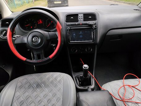 2011 Volkswagen Polo V, серый, 600000 рублей, вид 2
