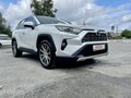 2020 Toyota RAV4 V (XA50), белый, 3900000 рублей - вид 1