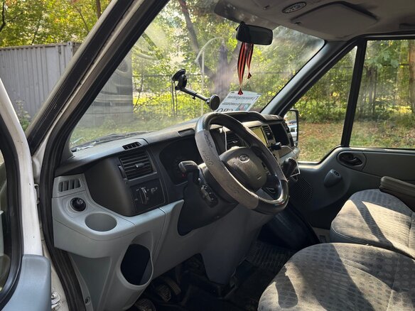 2010 Ford Transit, белый, 1050000 рублей - вид 7
