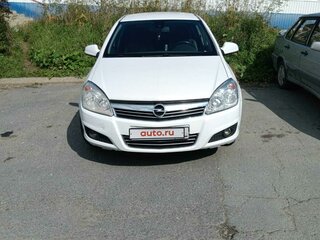 2011 Opel Astra H Рестайлинг, белый, 750000 рублей, вид 1