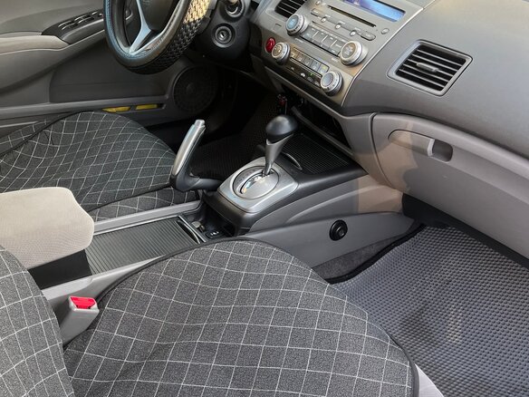 2008 Honda Civic VIII, чёрный, 735000 рублей - вид 6