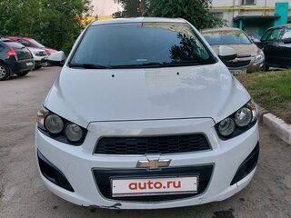 2013 Chevrolet Aveo II, белый, 790000 рублей, вид 1