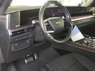 2025 Cadillac Escalade V Рестайлинг, чёрный, 15440000 рублей, вид 5