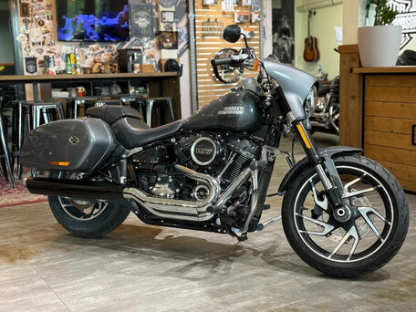 2021 Harley-Davidson Sport Glide, серый, 1900000 рублей, вид 1