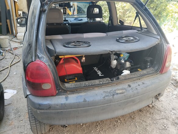 1994 Opel Corsa B, чёрный, 125000 рублей - вид 8