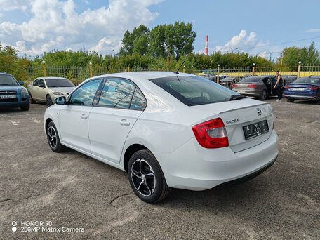 2015 Skoda Rapid I, белый, 1199000 рублей, вид 4