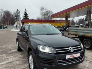 2013 Volkswagen Touareg II, чёрный, 2500000 рублей, вид 2