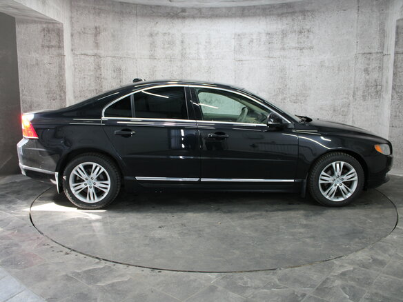 2011 Volvo S80 II Рестайлинг, чёрный - вид 3