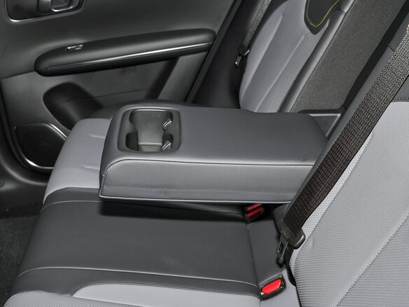 2026 Changan Qiyuan Q05 51.9 kWh II, серебристый, 2328000 рублей - вид 36