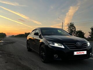 2011 Toyota Camry VI (XV40) Рестайлинг, чёрный, 1000000 рублей, вид 1