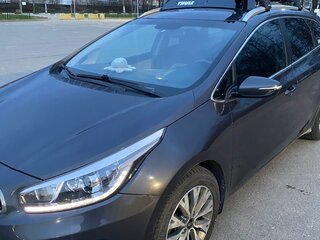 2017 Kia Ceed II Рестайлинг, серый, 1400000 рублей, вид 1