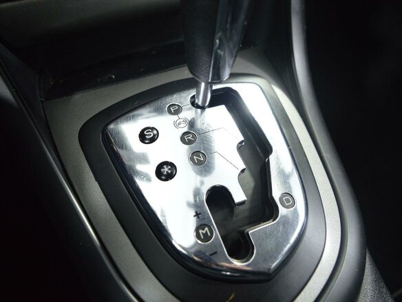2011 Peugeot 308 I, чёрный - вид 18