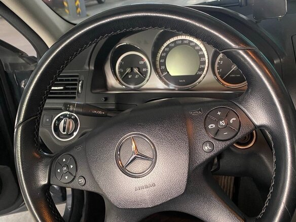 2010 Mercedes-Benz C-Класс 250 5G-TRONIC III (W204), серый, 1464000 рублей - вид 17