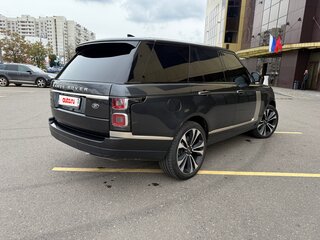 2021 Land Rover Range Rover IV Рестайлинг, серый, 7300000 рублей, вид 3