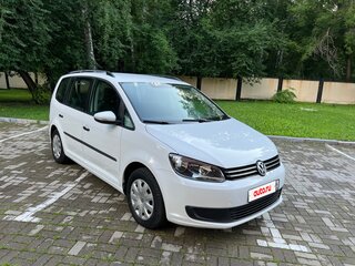 2014 Volkswagen Touran I Рестайлинг 2, белый, 950000 рублей, вид 5