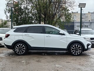 2024 Lada (ВАЗ) Vesta SW Cross I Рестайлинг (NG), белый, 1259000 рублей, вид 4