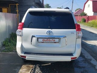 2009 Toyota Land Cruiser Prado 150 Series, белый, 3000000 рублей, вид 3