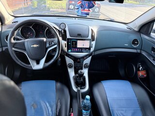 2013 Chevrolet Cruze I Рестайлинг, белый, 865000 рублей, вид 4