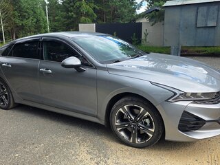 2023 Kia K5 III, серый, 3100000 рублей, вид 2