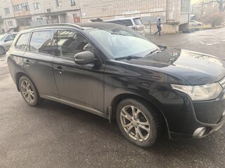 2012 Mitsubishi Outlander III, чёрный, 1300000 рублей, вид 5