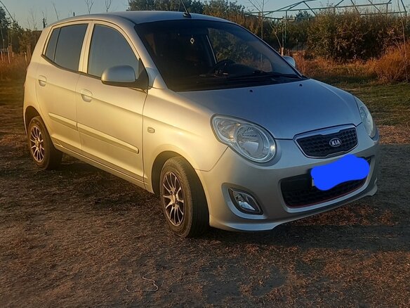 2010 Kia Picanto I Рестайлинг, серебристый, 450000 рублей - вид 4