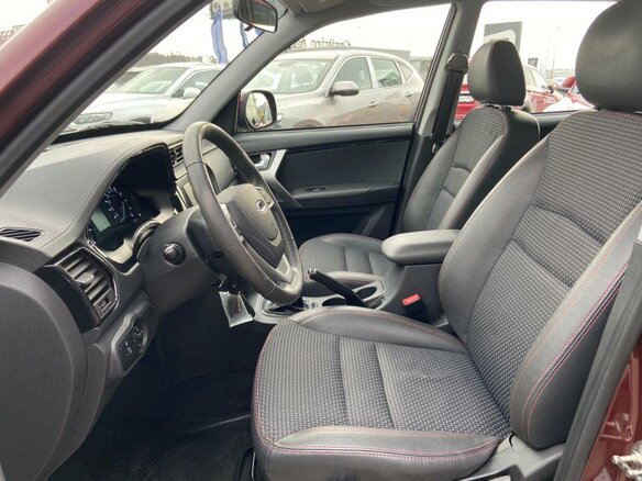 2017 Chery Tiggo 3 I, красный - вид 6