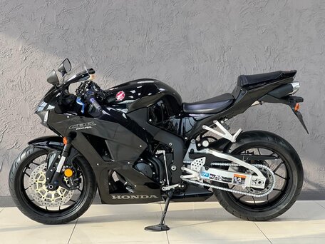 2013 Honda CBR 600RR, чёрный, 890000 рублей, вид 2