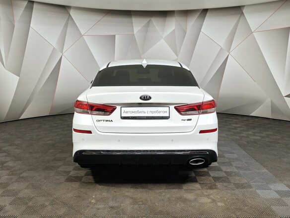 2019 Kia Optima IV Рестайлинг, белый, 1953368 рублей - вид 6