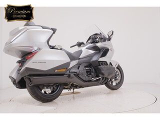 2025 Honda GL 1800 Gold Wing, серый, 3400000 рублей, вид 5