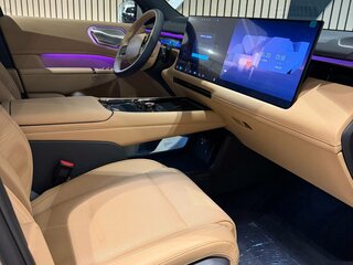 2026 Lynk & Co 900, серебристый, 7500000 рублей, вид 5