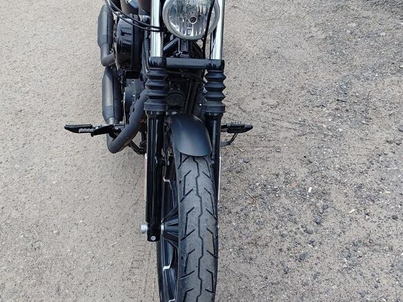 2017 Harley-Davidson Sportster 883, чёрный, 940000 рублей - вид 4