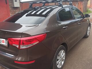 2017 Kia Rio III Рестайлинг, коричневый, 1350000 рублей, вид 5