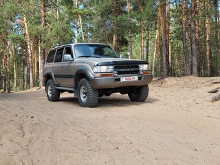 1995 Toyota Land Cruiser 80 Series Рестайлинг, золотистый, 1600000 рублей, вид 1