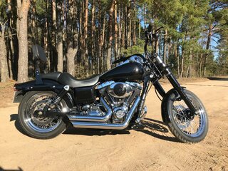 2006 Harley-Davidson Dyna Wide Glide, чёрный, 800000 рублей, вид 4