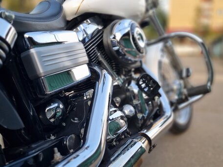 2007 Harley-Davidson Dyna Wide Glide, белый, 760000 рублей, вид 3