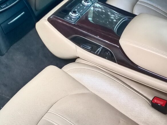 2012 Audi A8 Long III (D4), чёрный - вид 9