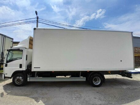 2020 Isuzu Elf (N-series), белый, 3900000 рублей, вид 3