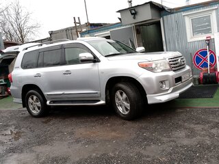 2008 Toyota Land Cruiser 200 Series, серебристый, 2600000 рублей, вид 4