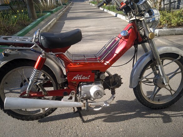 2010 Atlant 50cc, красный, 30000 рублей - вид 3