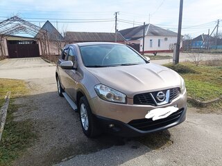 2010 Nissan Qashqai I Рестайлинг, коричневый, 950000 рублей, вид 1