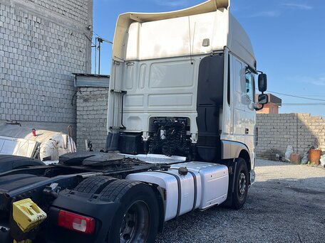 2015 DAF XF, красный, 2398137 рублей, вид 3
