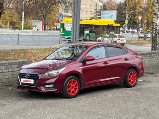 2017 Hyundai Solaris II, красный, 450000 рублей, вид 1