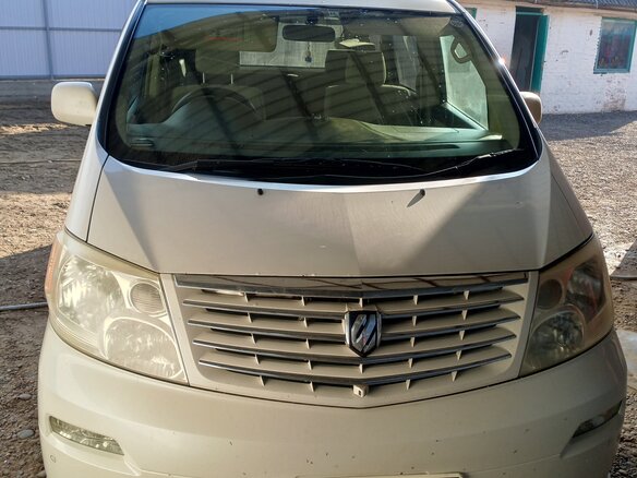 2002 Toyota Alphard I, белый, 830000 рублей