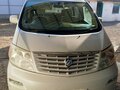 2002 Toyota Alphard I, белый, 830000 рублей