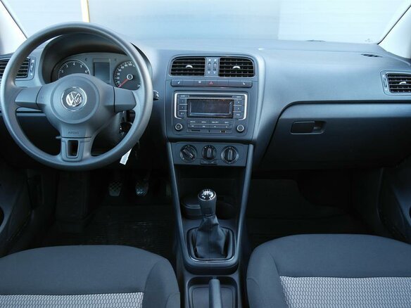 2014 Volkswagen Polo V, белый - вид 11