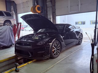 2014 Nissan GT-R I Рестайлинг 2, чёрный, 7500000 рублей, вид 1